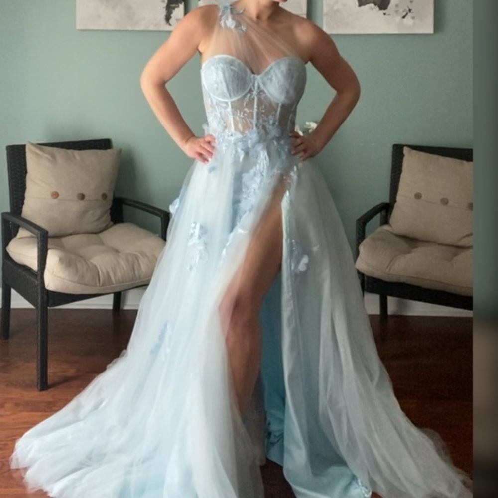 NWT light blue a-line ball gown or non traditional wedding dress